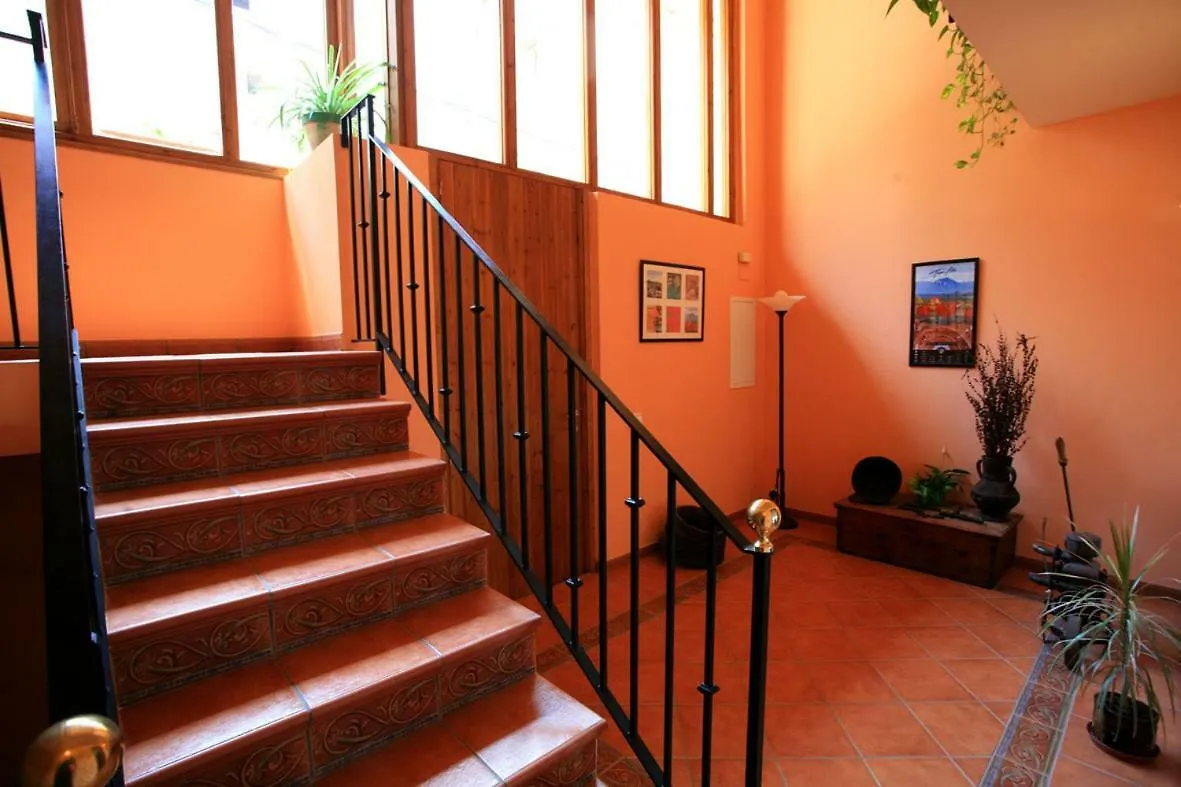 La Premsa Guest House Arnes Spain