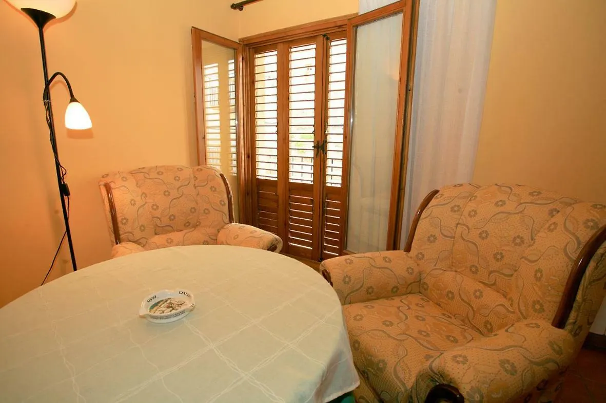 La Premsa Guest House Arnes